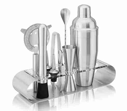 Cocktail Shaker Set With Elegant Metal Stand