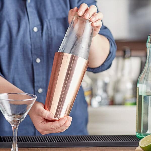 can you use any glass in a cocktail shaker 2